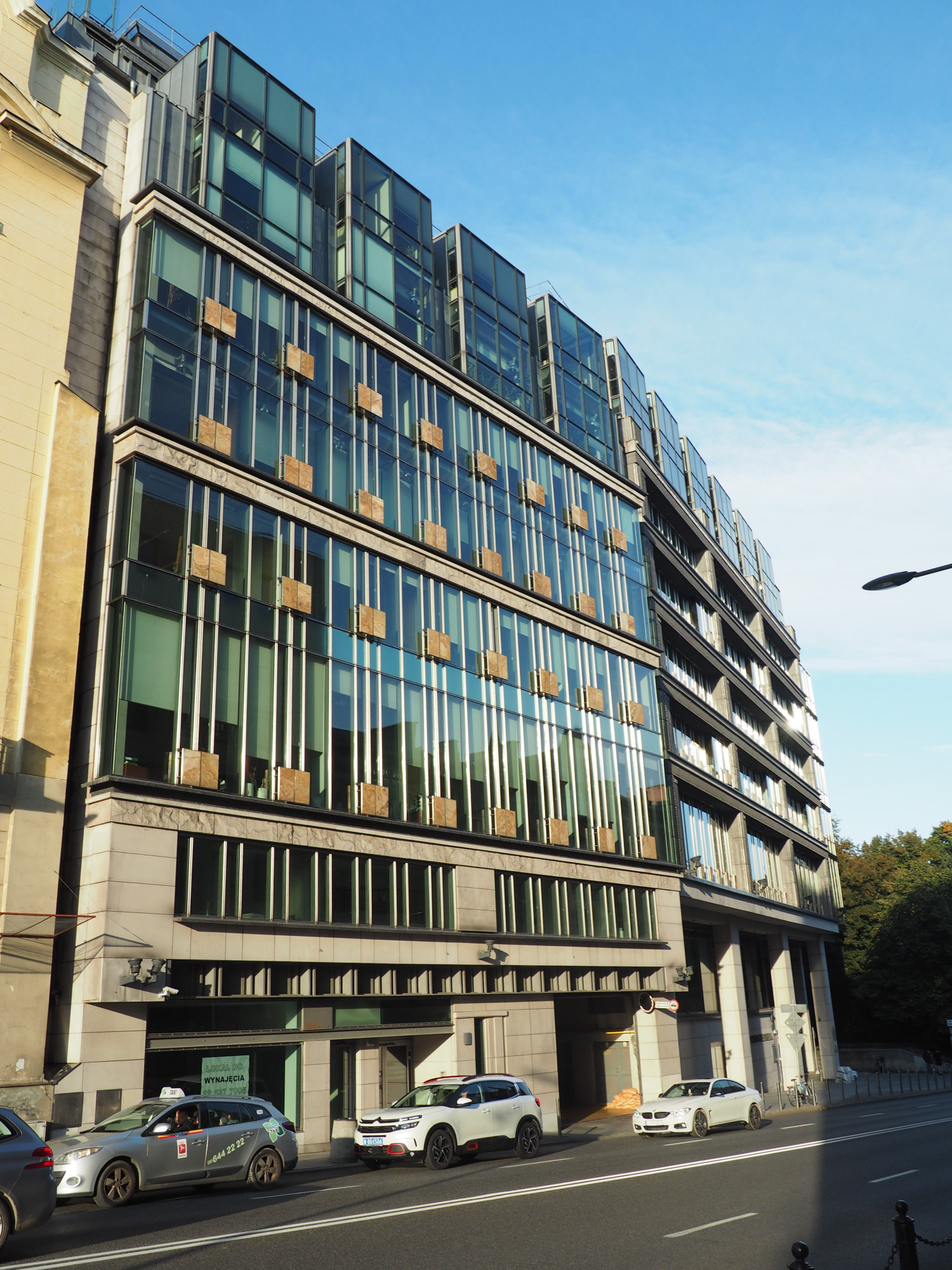 Zdjęcie architektury budynku Centrum Giełdowe